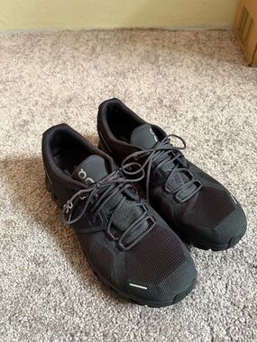 On Cloud Running Men's Shoes - Black